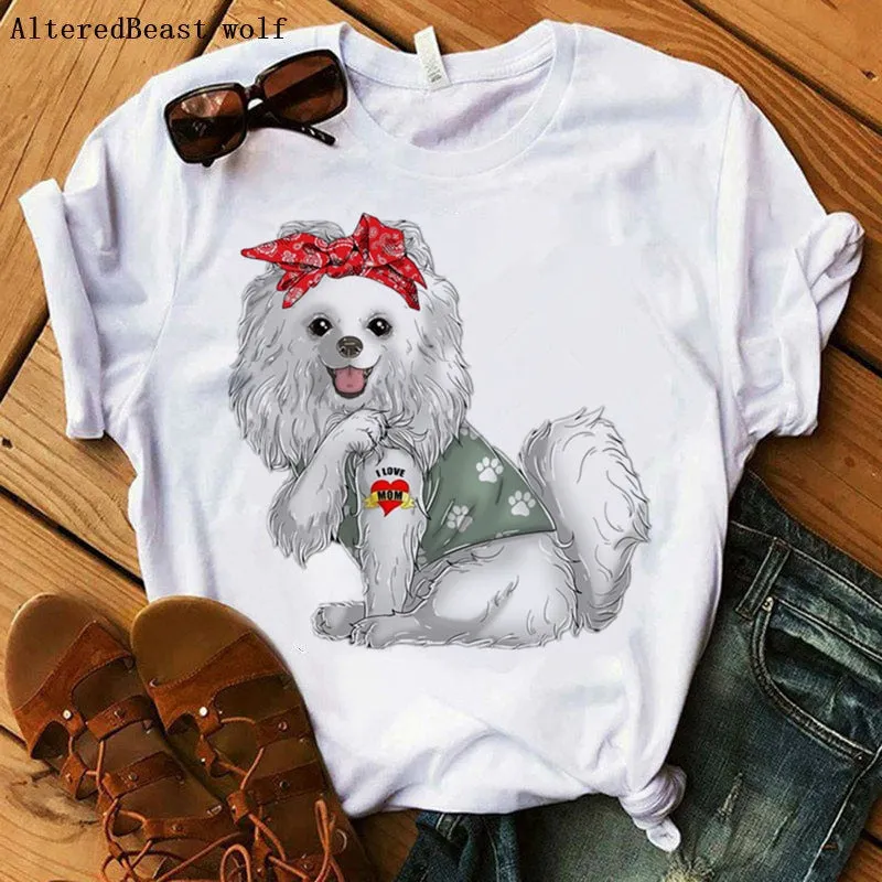 Bandana Pomeranian Mom T-Shirt