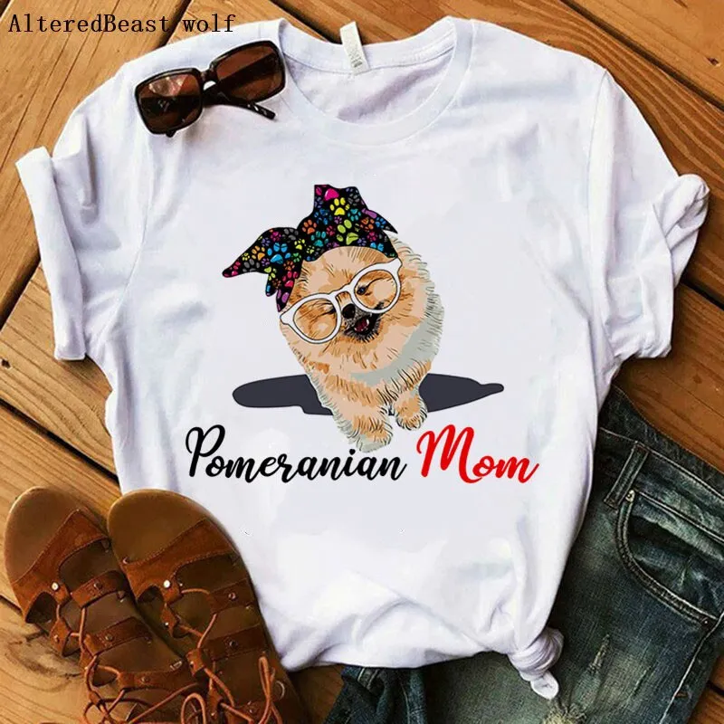 Bandana Pomeranian Mom T-Shirt