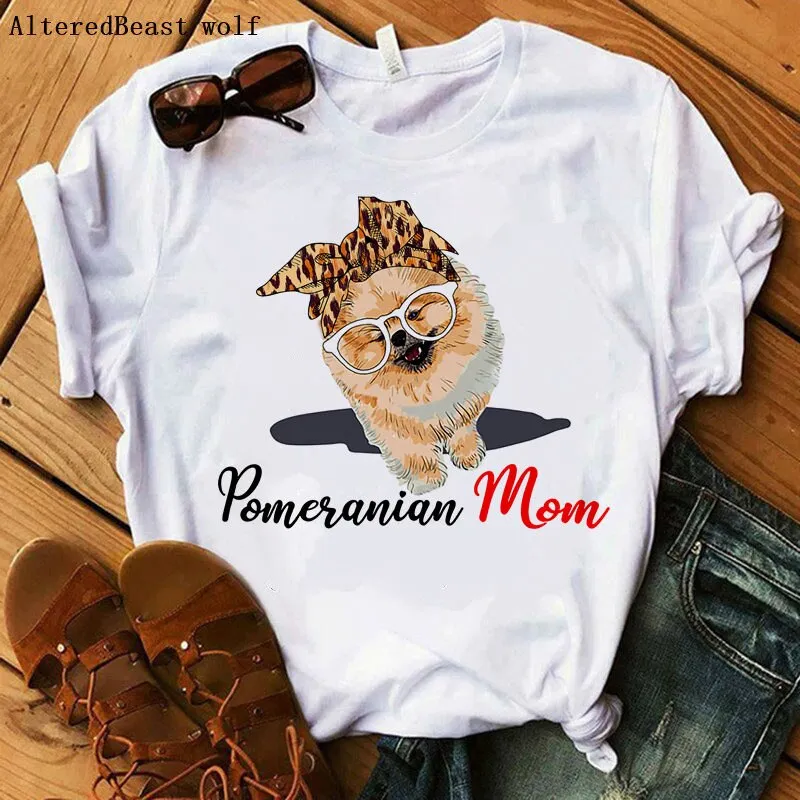 Bandana Pomeranian Mom T-Shirt