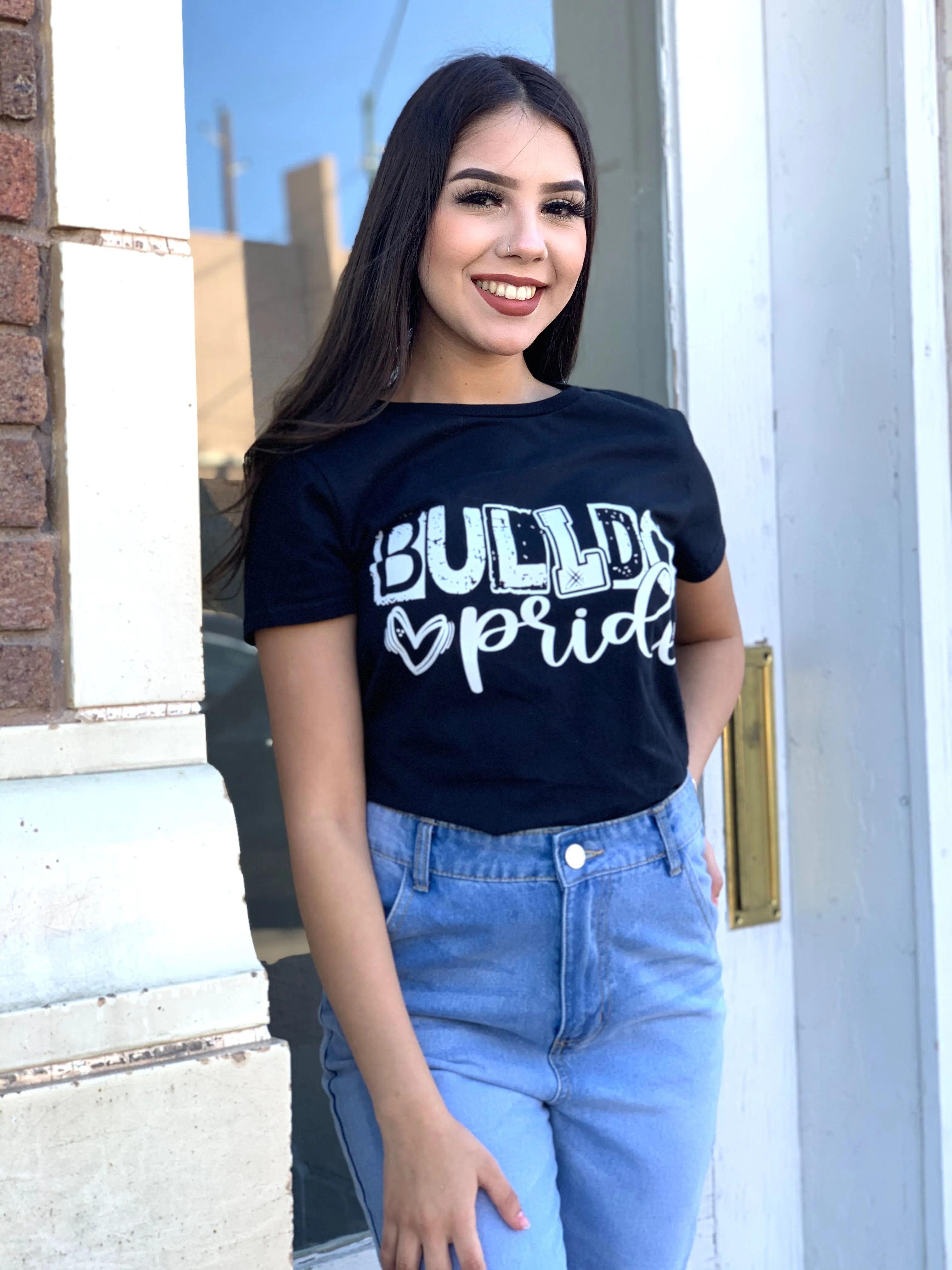 Bulldog Graphic Short Sleeve Tee