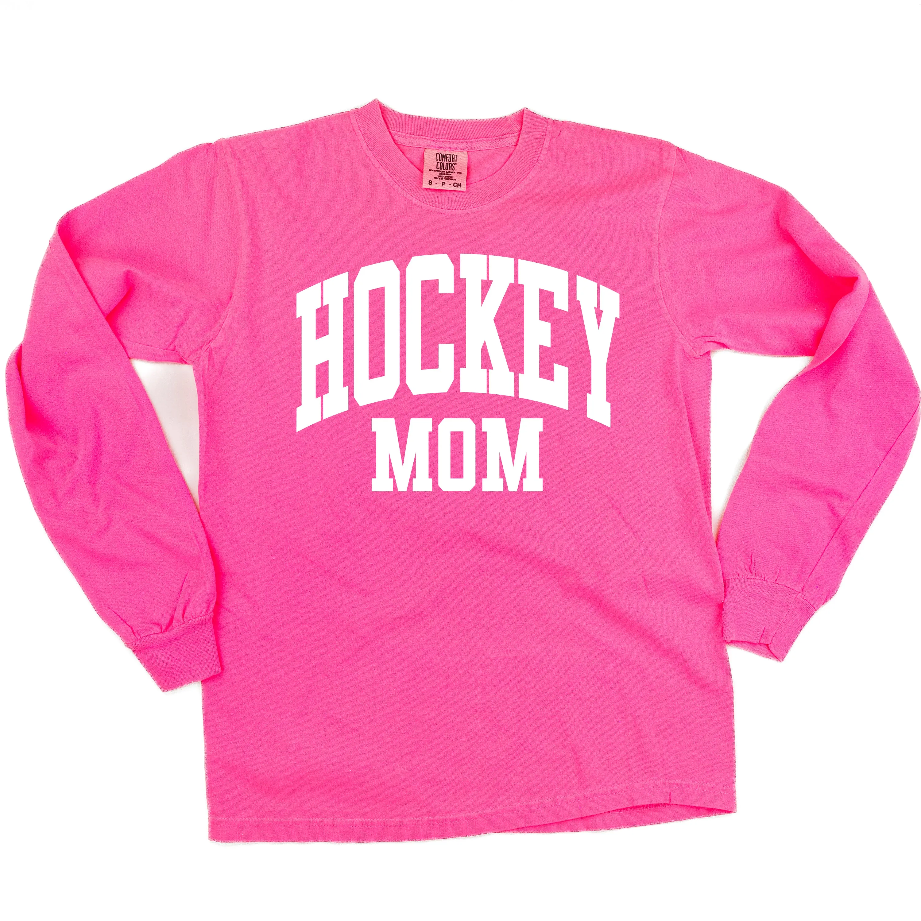 Varsity Style - HOCKEY MOM - LONG SLEEVE COMFORT COLORS TEE