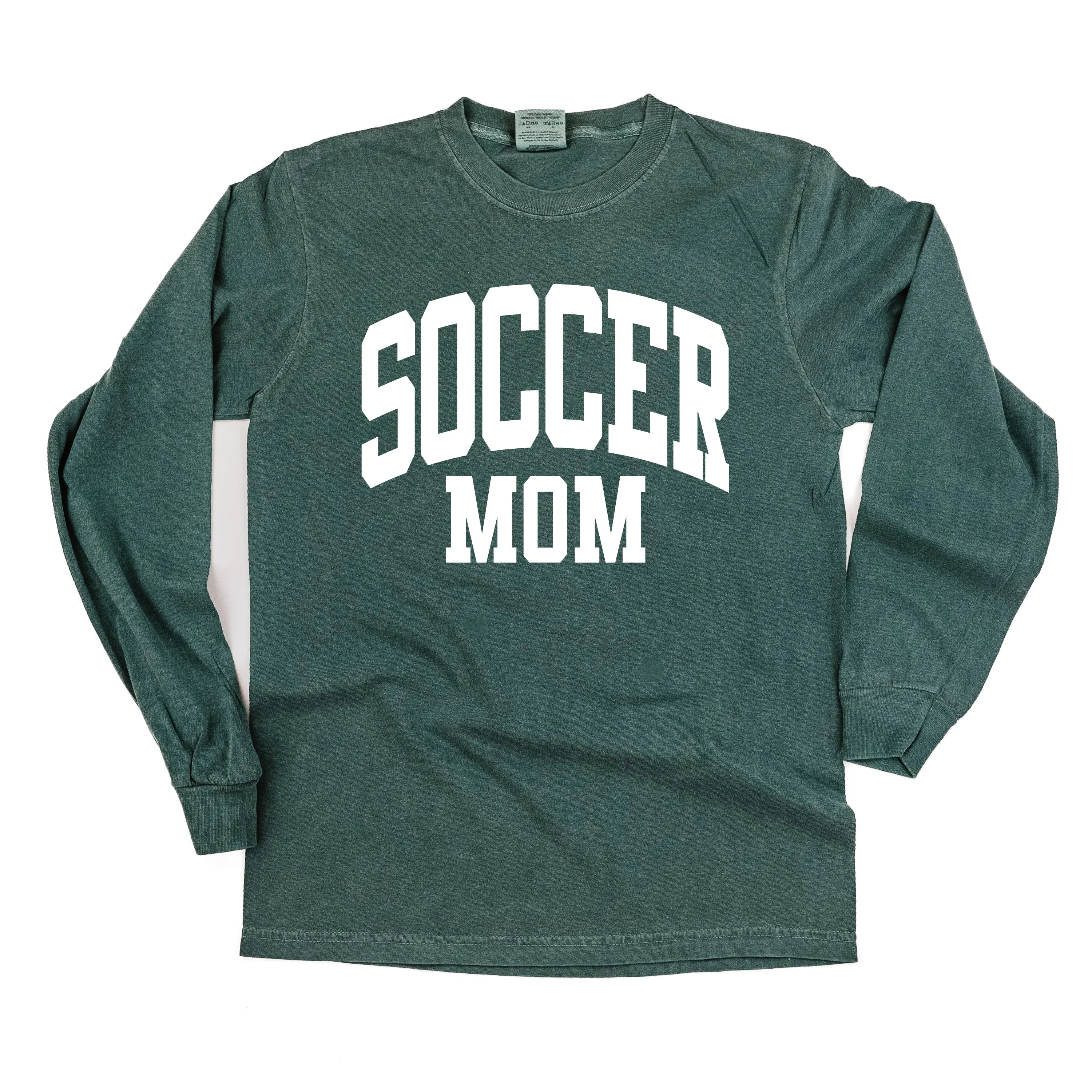 Varsity Style - SOCCER MOM - LONG SLEEVE COMFORT COLORS TEE